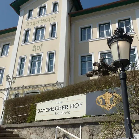 Bayerischer Hof 3*