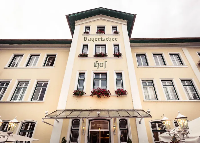 Otel Bayerischer Hof Starnberg