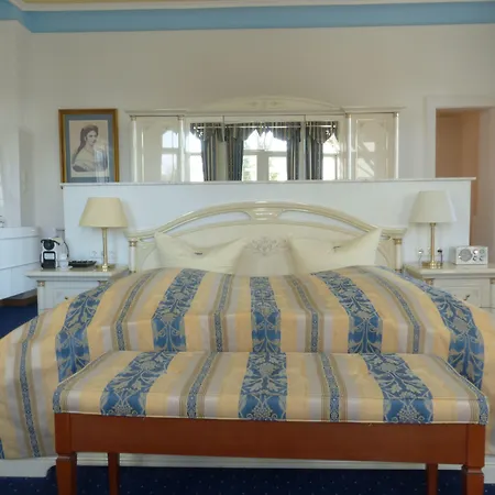 Bayerischer Hof 3* Starnberg