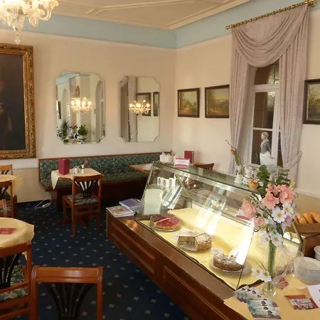 Bayerischer Hof Hotel