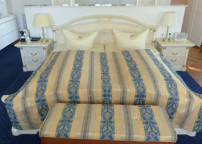 Bayerischer Hof 3* شتارنبرج