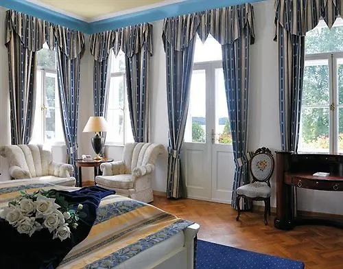 Bayerischer Hof فندق